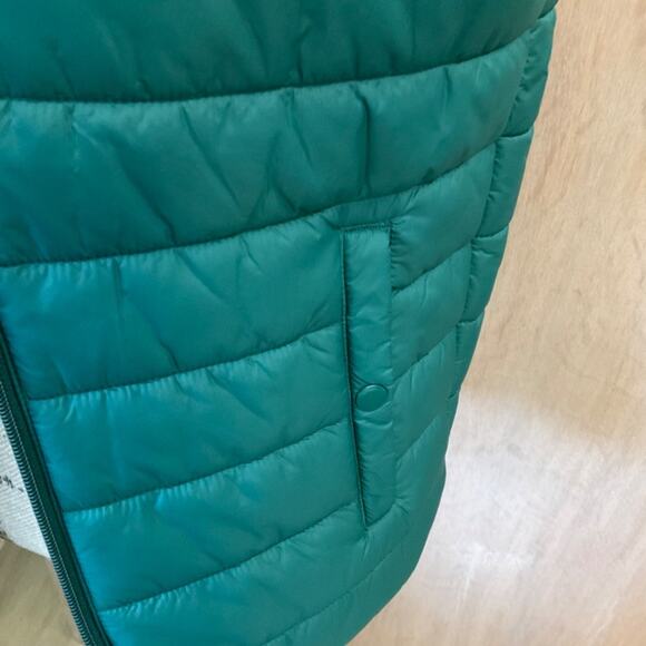Goodfellow & Co. Green Quilted Soft puffer Full Zip Pockets Vest Warm athletic S - Picture 11 of 16